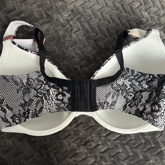 Cacique Black and White Lace Bra 40DDD - Picture 4 of 5